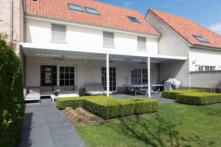 Huswell - Fabulous House For 8 People With Sunny Garden Villa นอคเคอ-เฮสท์ ภายนอก รูปภาพ